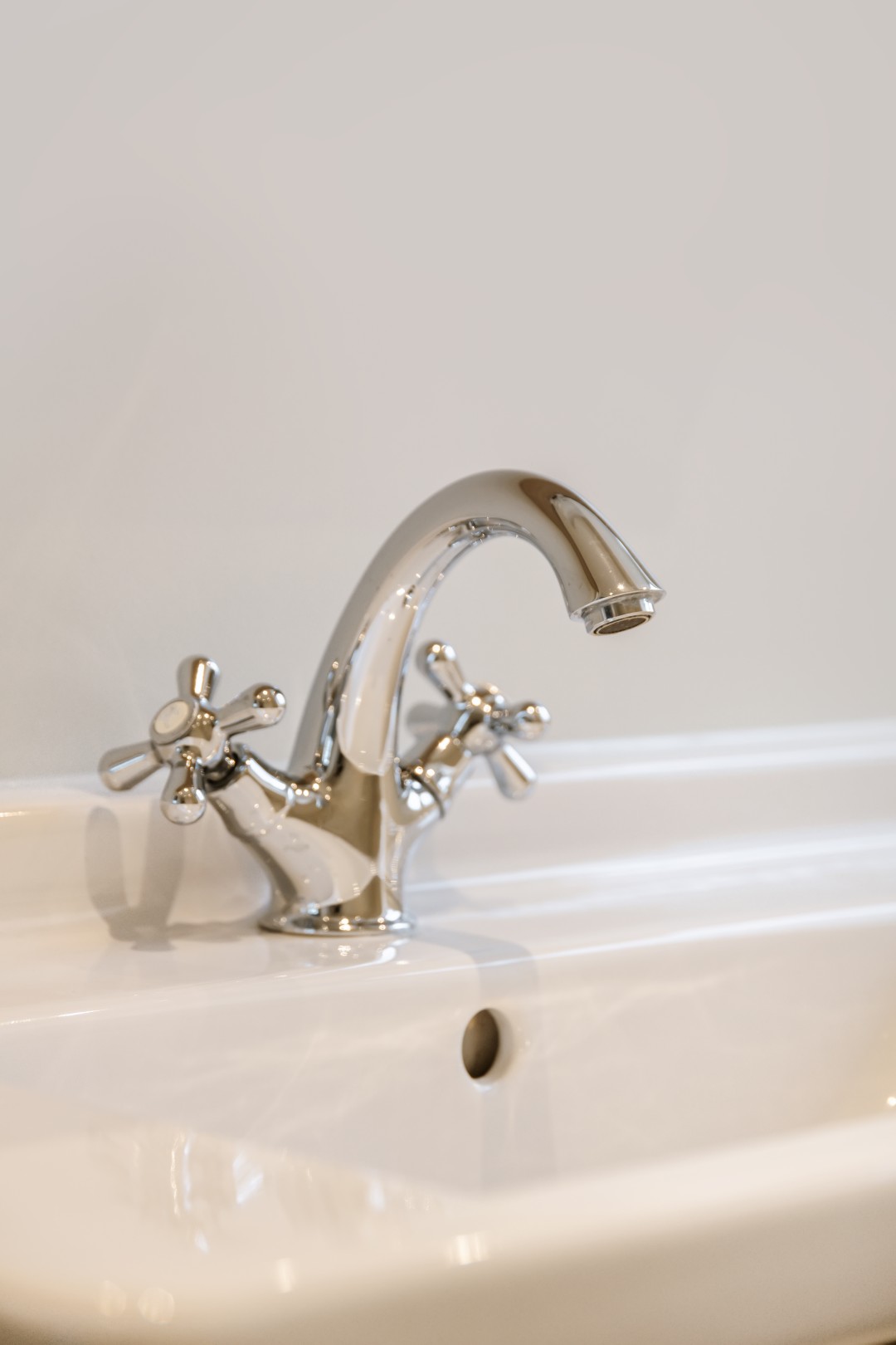 new kitchen sink faucet installed